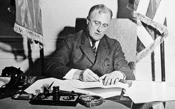 Self-Custody vs. Custodial Bitcoin: A Lesson From FDR 'Forbidding the Hoarding of Gold' 4