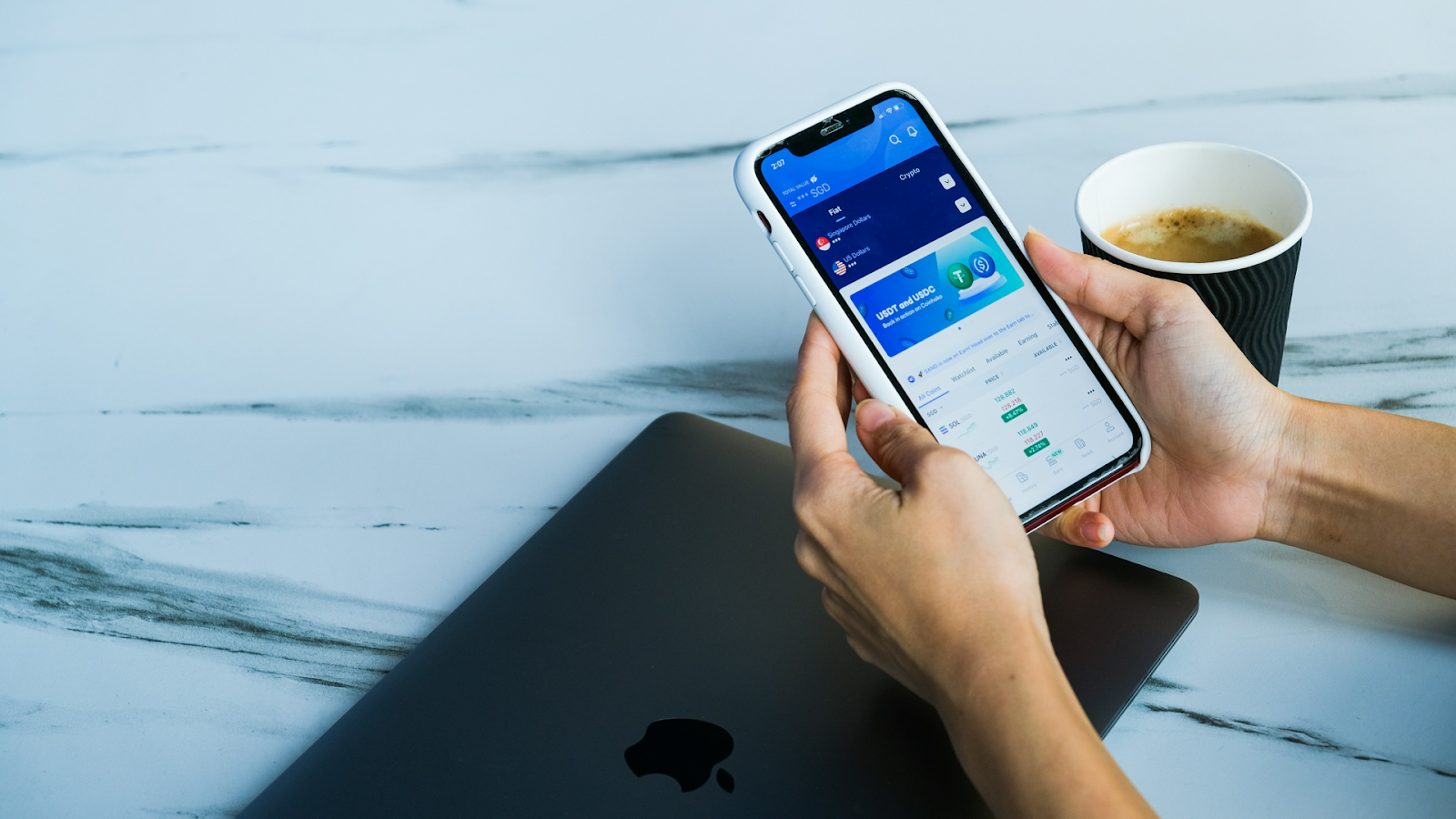 Decentralized Finance (DeFi): A Beginner's Guide 4