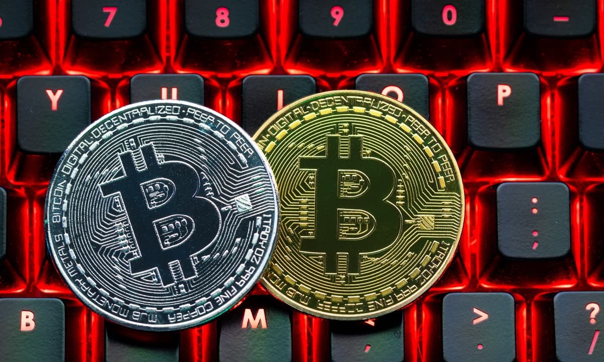 Rising Peaks and Waning Steam—Is Bitcoin's $100K Milestone Out of Reach? 1