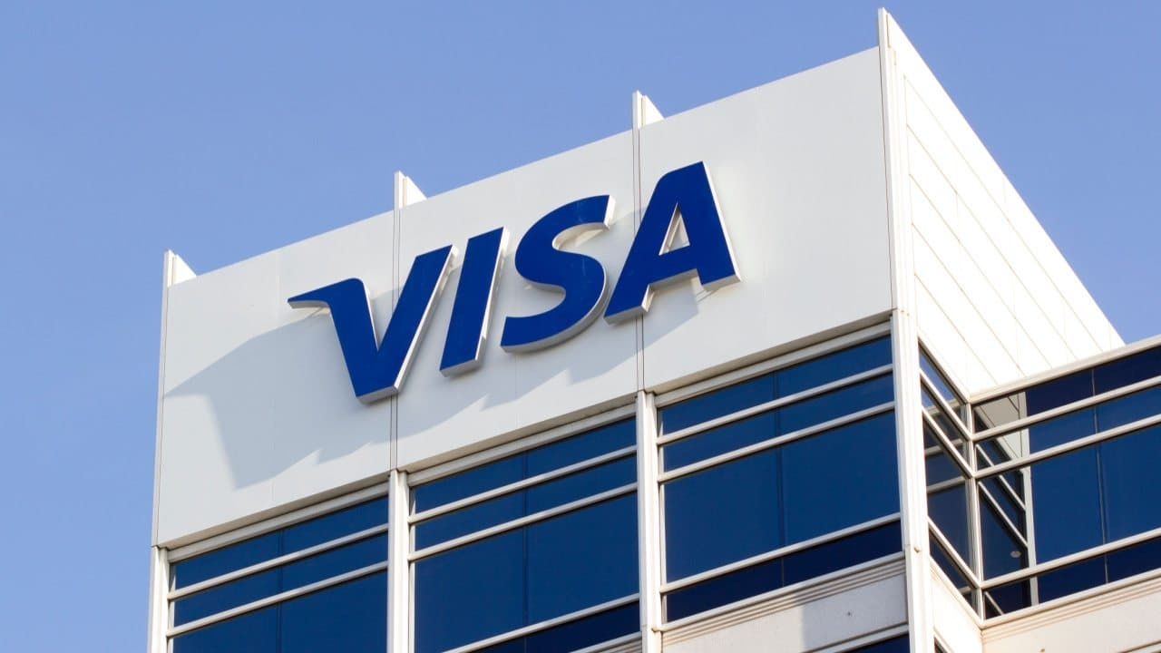 Elon Musk's X and Visa Partner to Launch X Money Account, Advancing 'Everything App' Vision 1