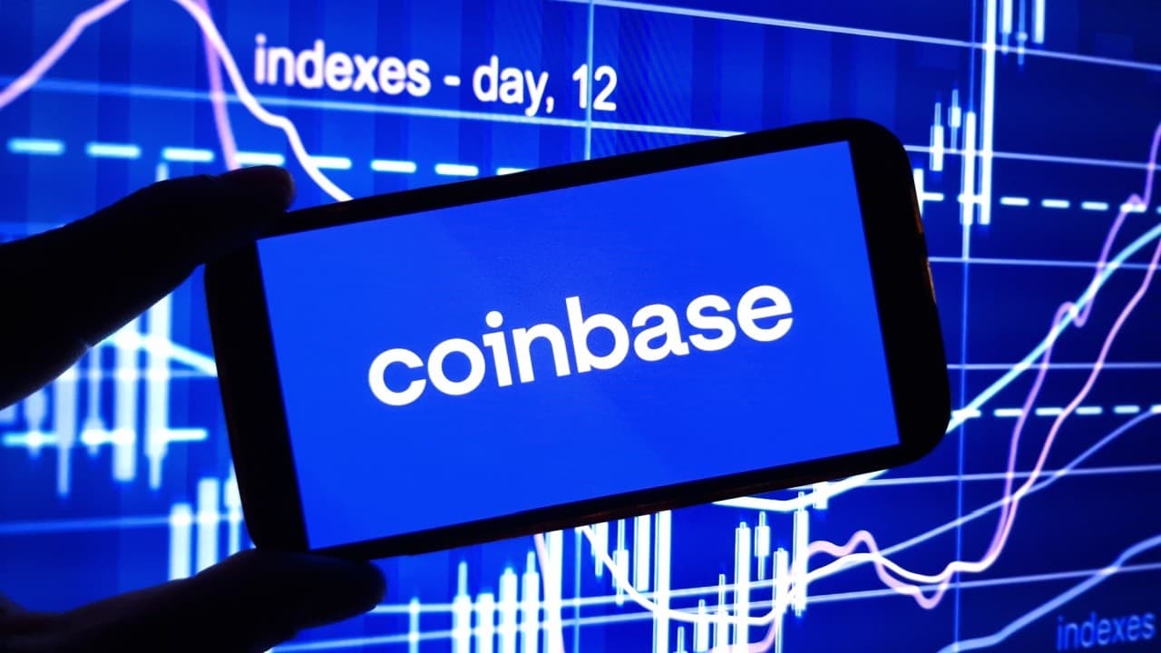 Coinbase CEO Sees Meme Coins as Gateway to Mass Crypto Adoption 1