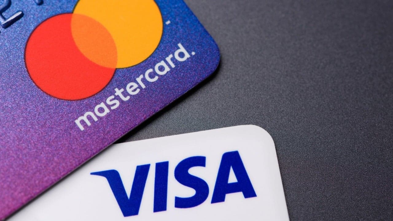 Visa and Mastercard could make a comeback in Russia. 1