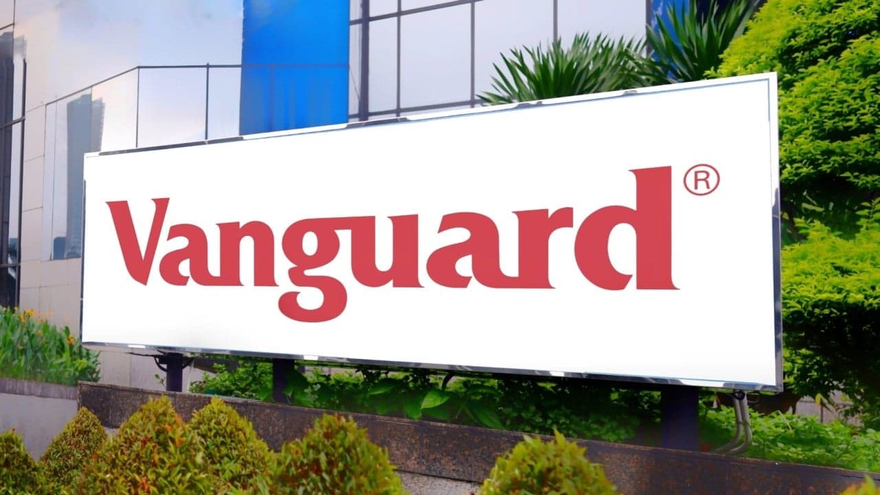Vanguard Approaches Bitcoin, Breaking Through the Anti-Crypto Barrier via Gamestop 1