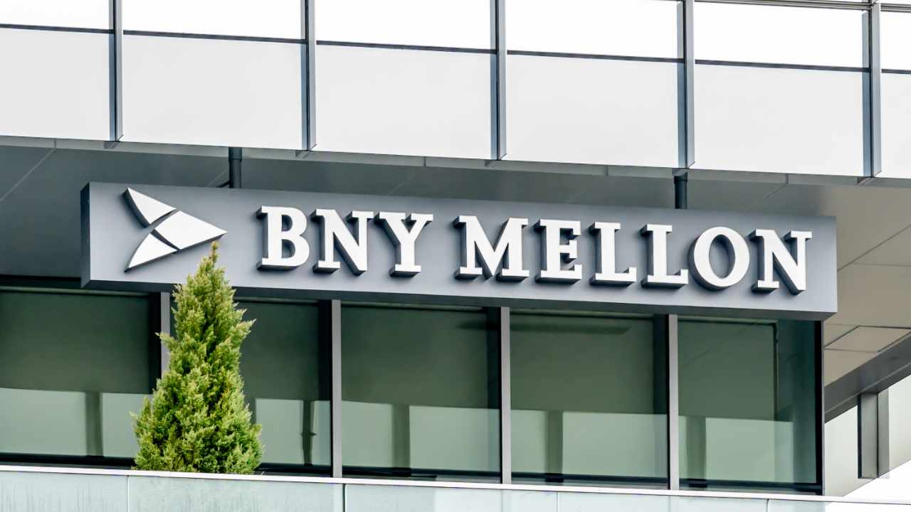 BNY Mellon and Goldman Sachs Target $7T Fund Market With Digital Asset Tokenization 1