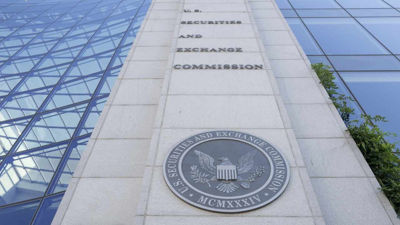 SEC Clears Grayscale Digital Large Cap Fund for NYSE Arca ETF Listing 1