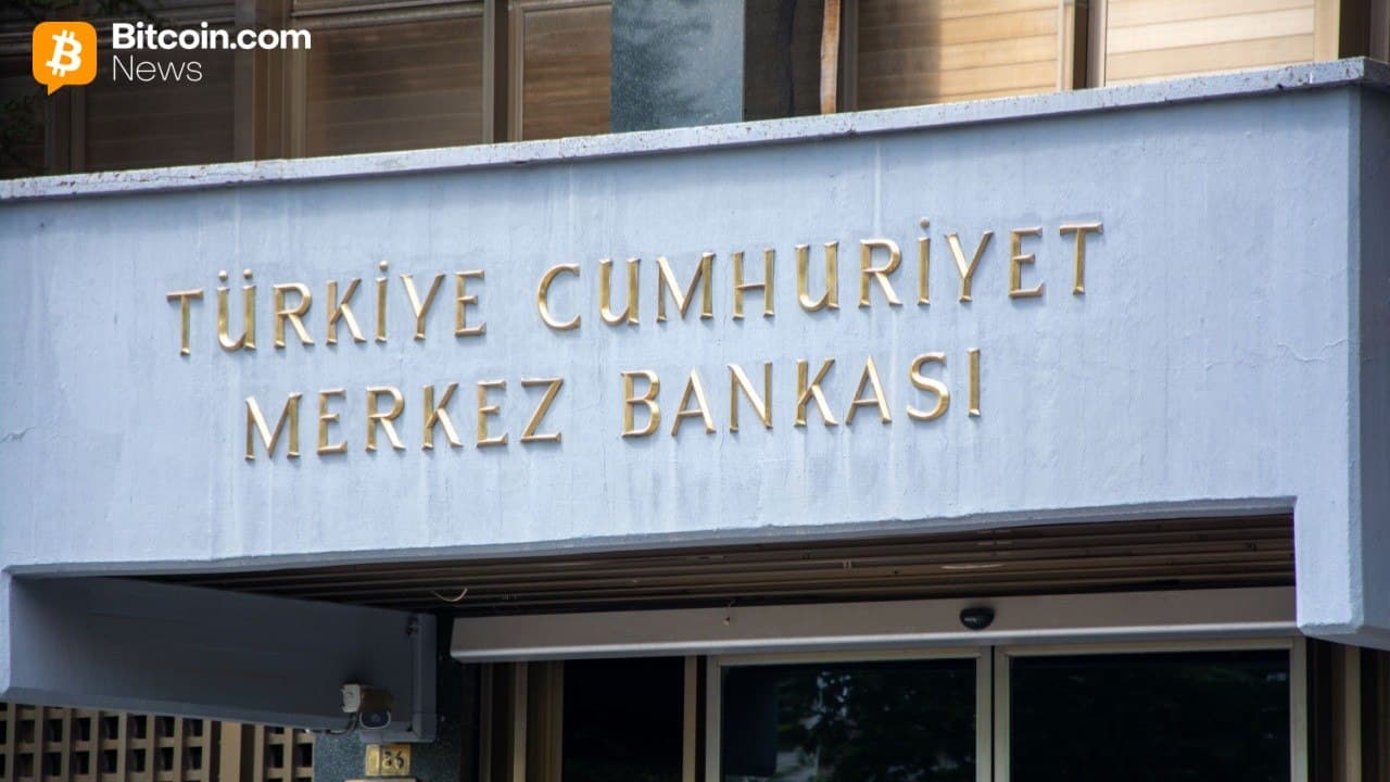 Report: Turkish Central Bank Considers Tapping Gold Reserves to Defend Lira 1