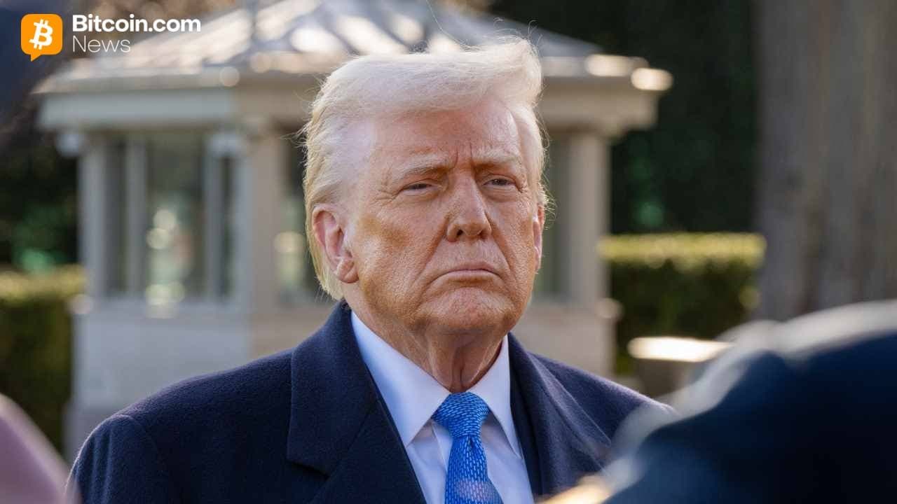 Bitcoin Climbs Above $74,000 After Trump Signals Strait of Hormuz Shipping Restart 1