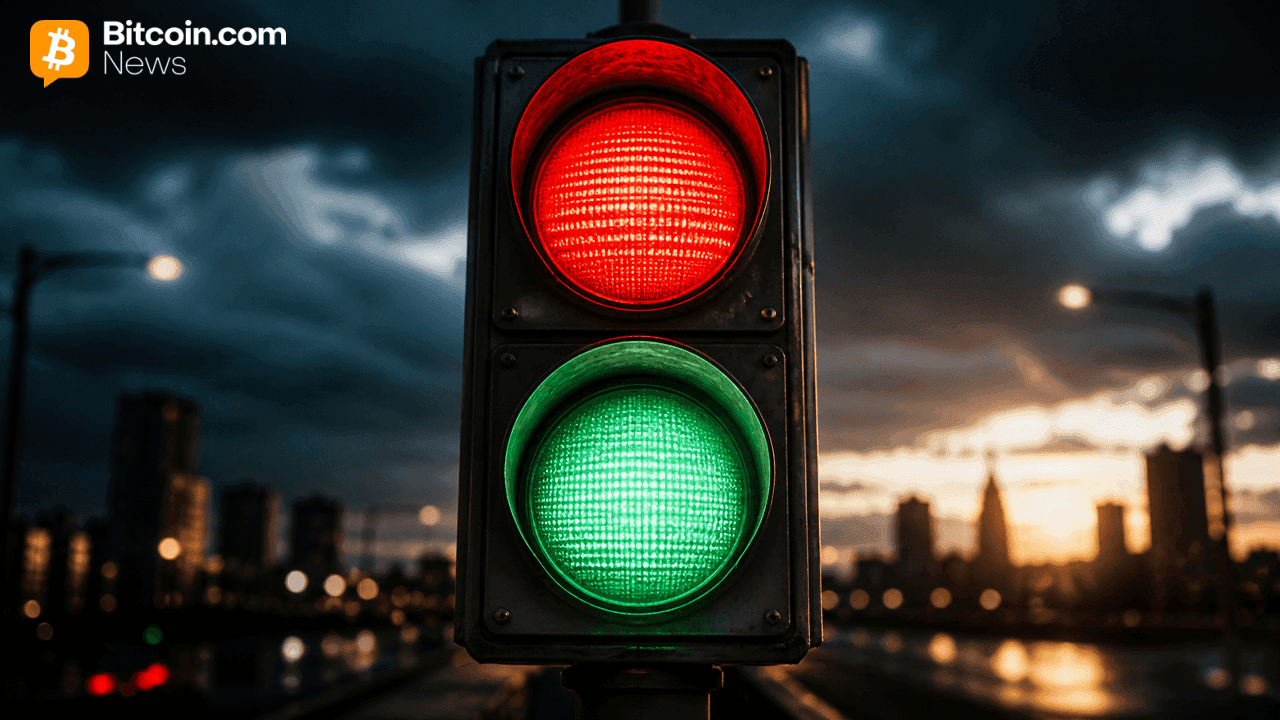 Mixed Signals: Bitcoin Options Show 58% Calls vs 42% Puts as Price Holds Steady 1