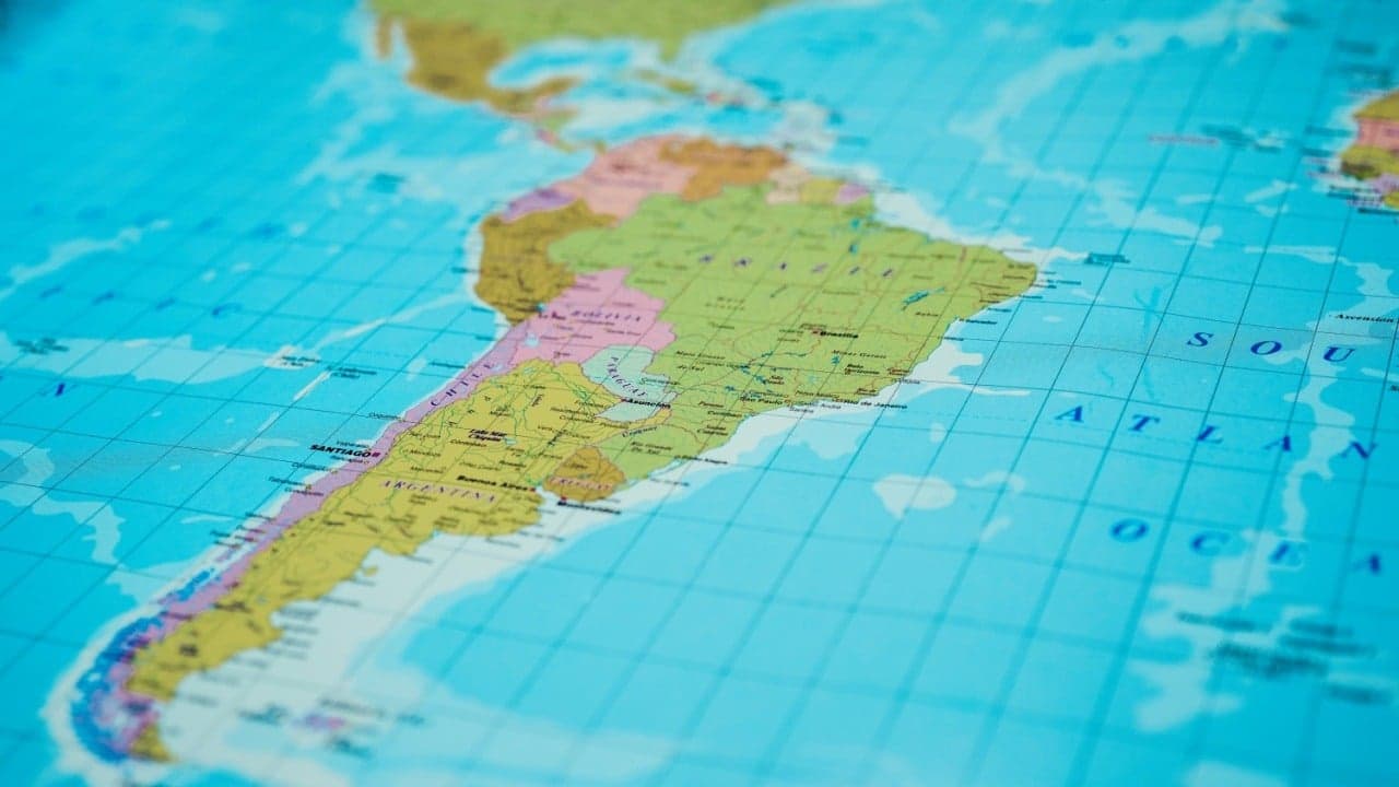 71% of Latin American institutions are now using stablecoins for cross-border payments, report finds. 1
