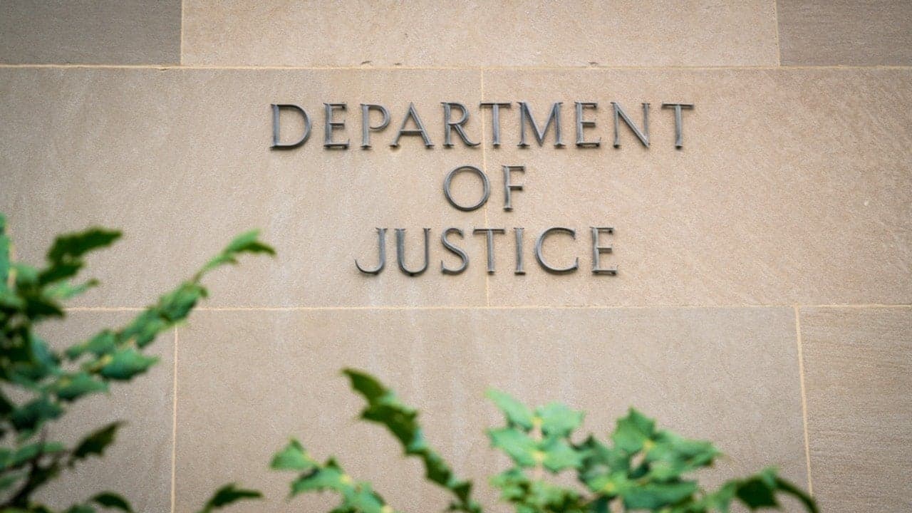 Apple, Meta, SpaceX, and Coinbase Join DOJ Operation, Shutting Down 1.4 Million Scam Accounts 1