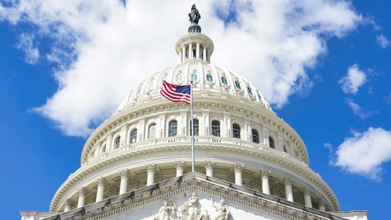 Coinbase, Ripple Join 200+ Organizations Pressing Senate for CLARITY Act Floor Vote 1